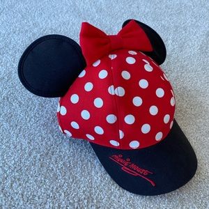 Disneyland Minnie Mouse ears hat